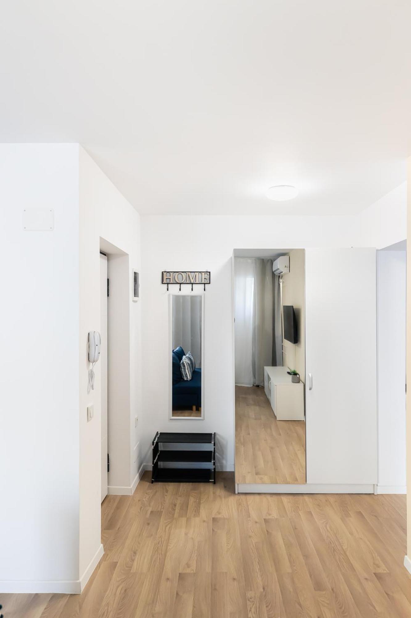 Simplicity Apartments ブカレスト エクステリア 写真