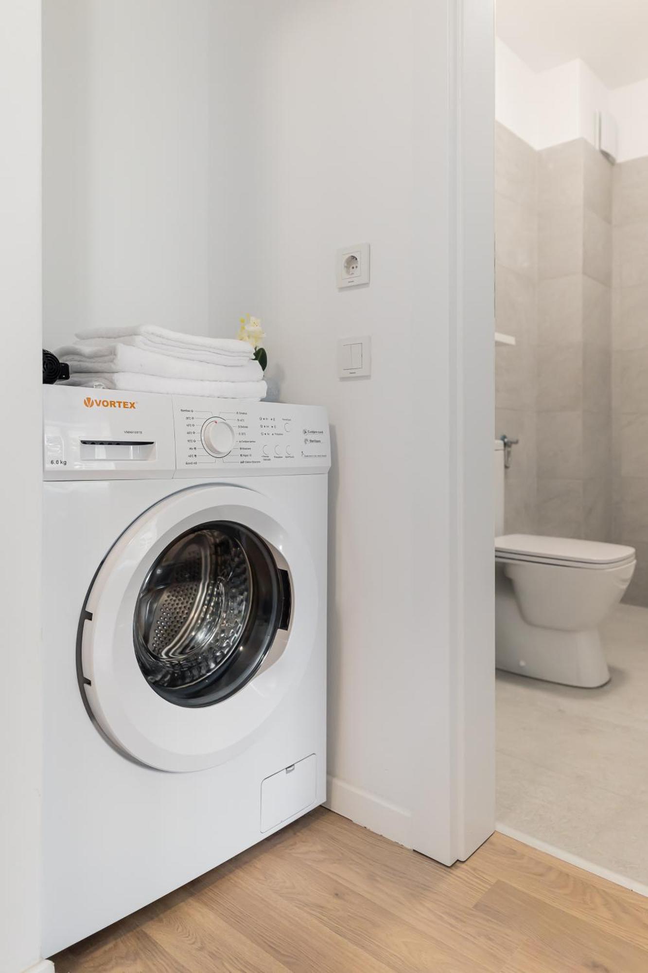 Simplicity Apartments ブカレスト エクステリア 写真
