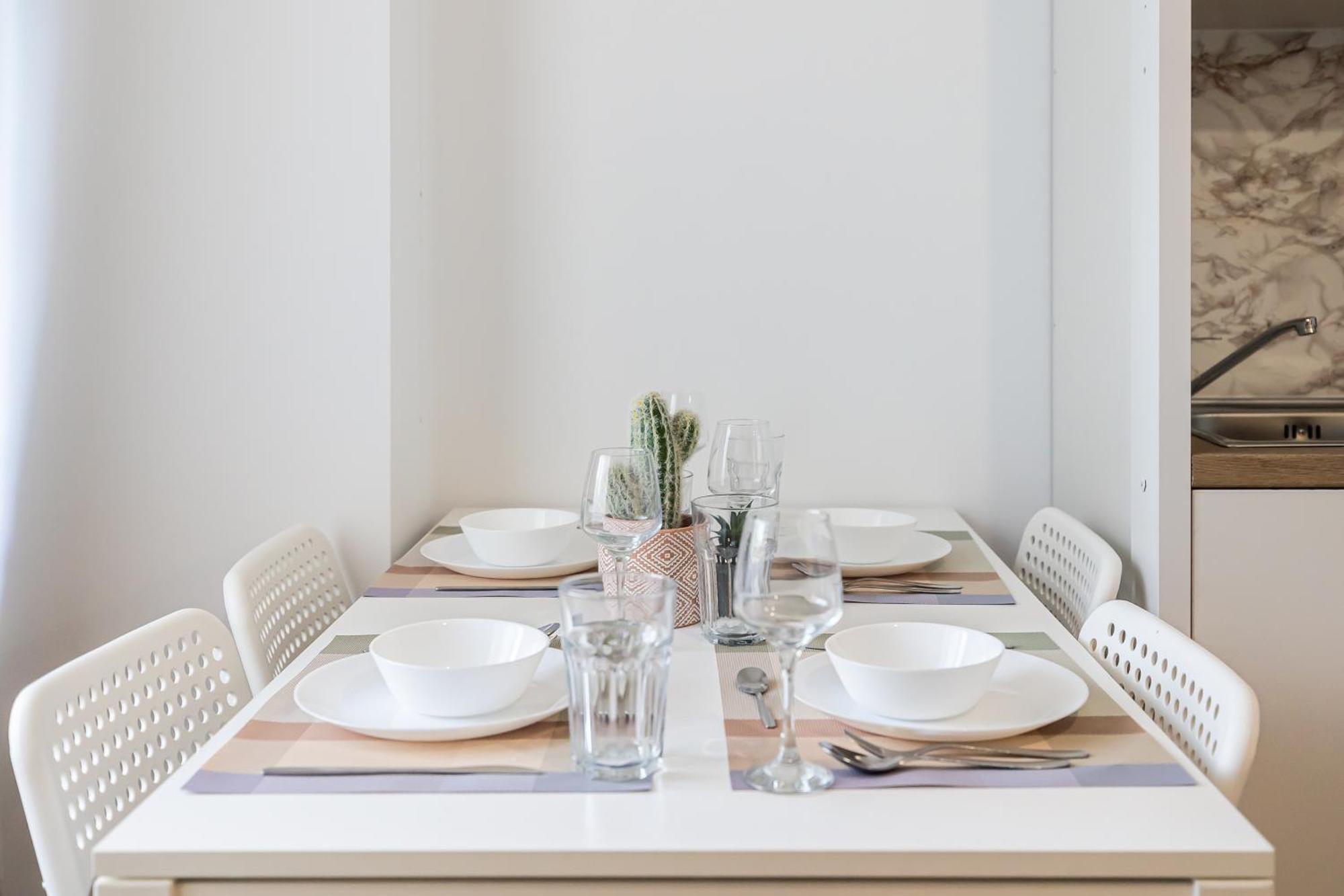 Simplicity Apartments ブカレスト エクステリア 写真
