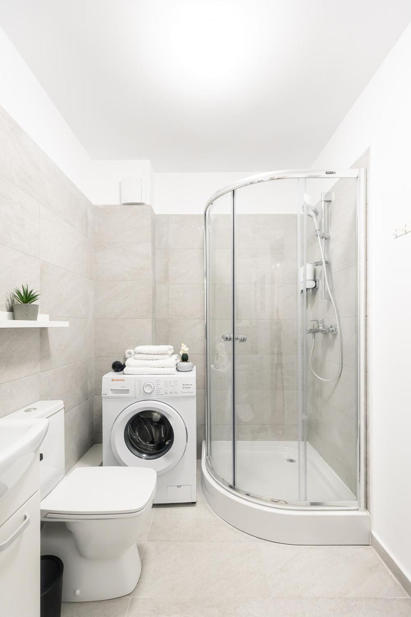 Simplicity Apartments ブカレスト エクステリア 写真