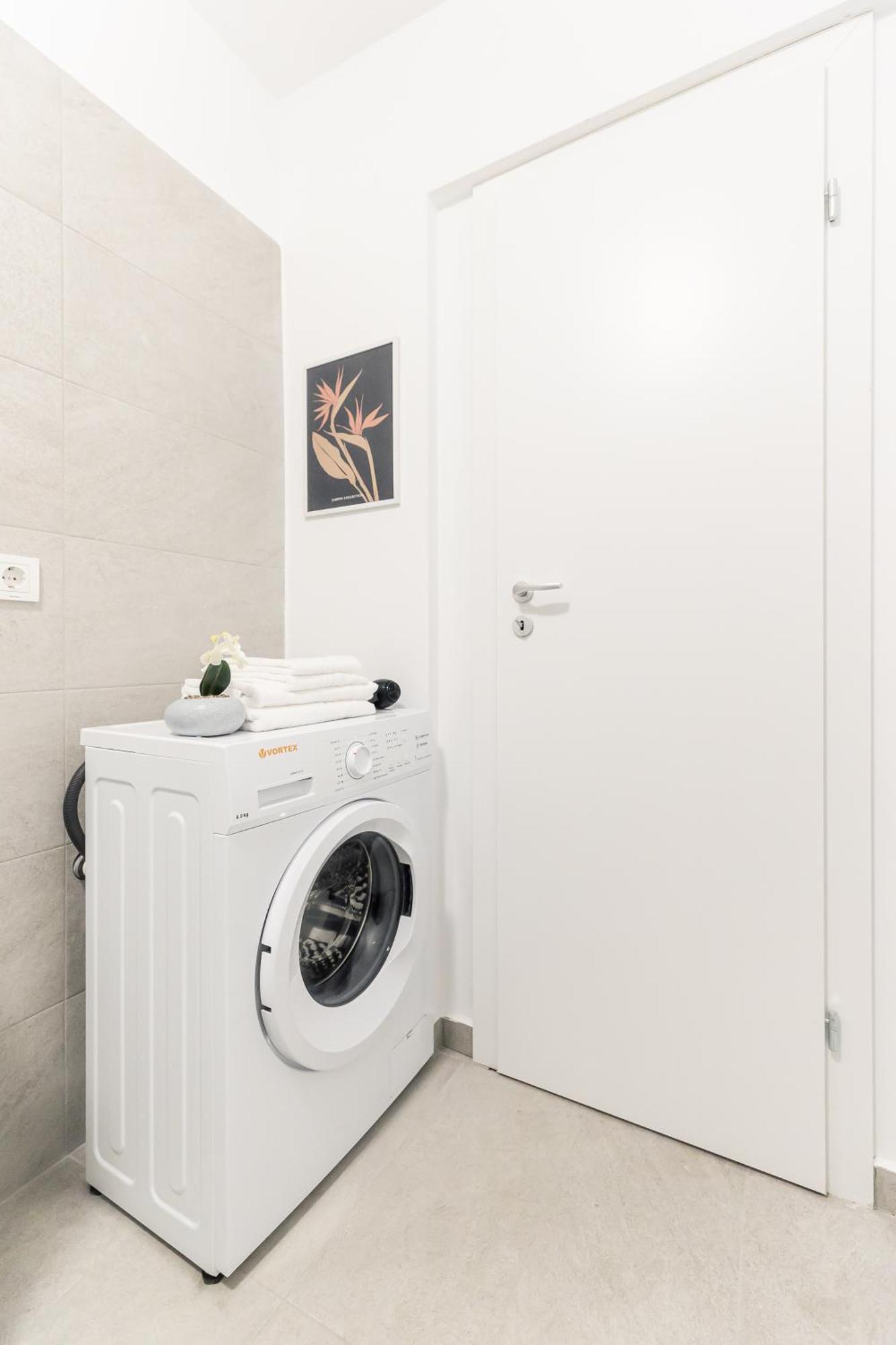 Simplicity Apartments ブカレスト エクステリア 写真
