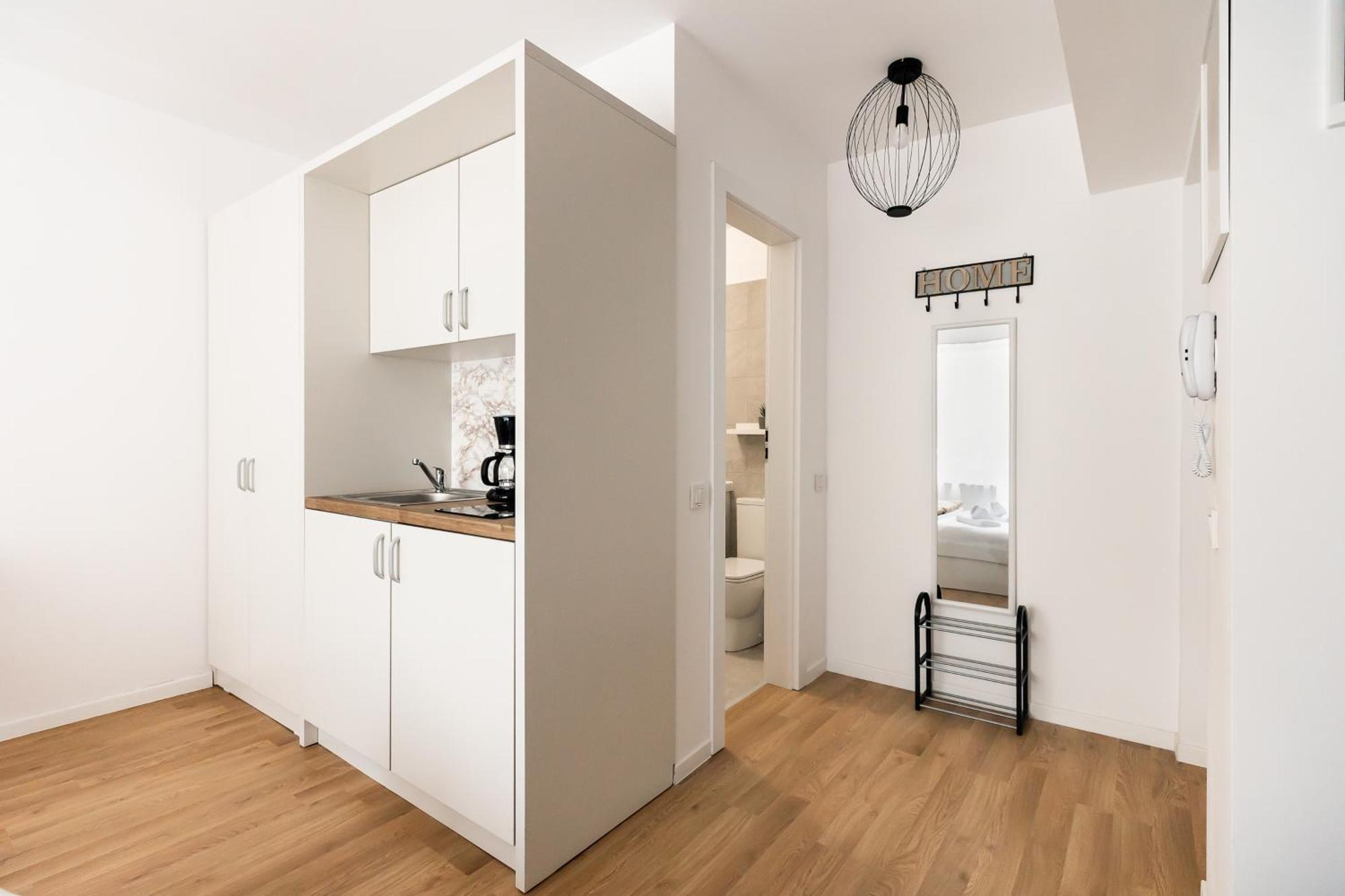 Simplicity Apartments ブカレスト エクステリア 写真